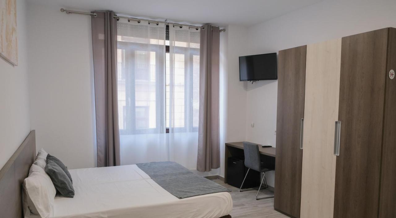 Hostal Tartessos Valencia Buitenkant foto