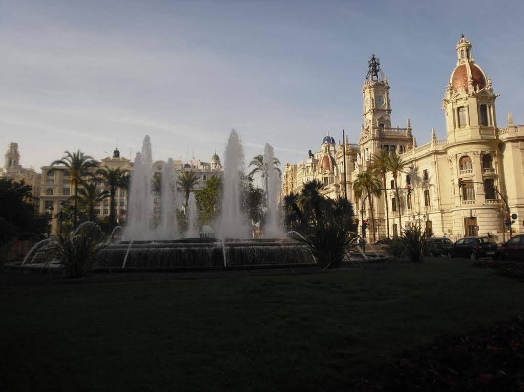 Hostal Tartessos Valencia Buitenkant foto